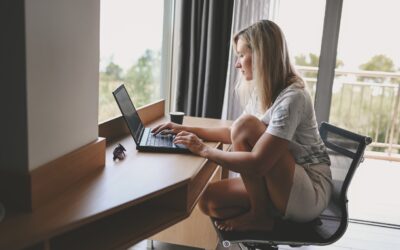 Jak skutecznie zarządzać firmą bez tradycyjnego biura?