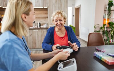 Podwyżka po kolejnym zleceniu: jak rozmawiać o pieniądzach z agencją