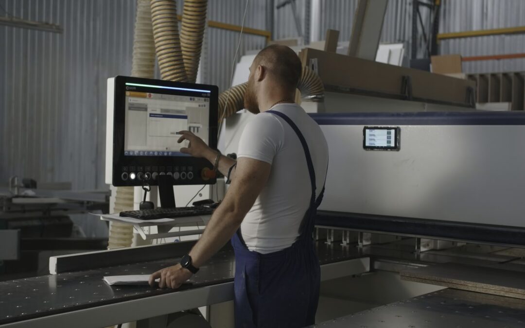 Jak system ERP wspiera gospodarkę surowcową w przedsiębiorstwie produkcyjnym?