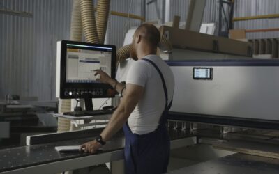 Jak system ERP wspiera gospodarkę surowcową w przedsiębiorstwie produkcyjnym?